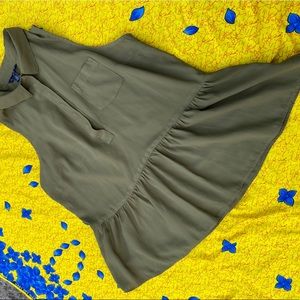 🥦 Army Green Peplum Style Top 🥦